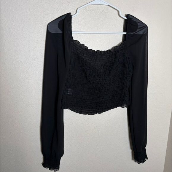 A'Gaci Blouse Women's Medium Sheer Black Cropped Smocked Long Sleeve Top - Picture 4 of 8